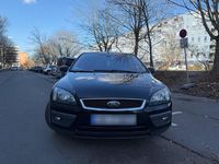 Gebraucht Ford Focus Ambiente 109 PS (80 kW) 2006 Schwarz Kombi