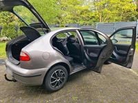 Second-hand Seat Leon 105 CP (77 kW) 2006 Gri Hatchback
