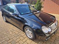 Gebraucht Mercedes C200 163 PS (119 kW) 2004 Schwarz Coupé
