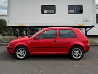 Second-hand VW Golf 75 CP (55 kW) 1999 Roșu Coupe