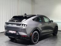 Gebraucht Ford Mustang Mach-E Extended Range 216 kW (294 PS) 2024 Grau, carbonized grey metallic SUV