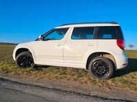 Gebraucht Skoda Yeti 122 PS (89 kW) 2014 Weiß SUV