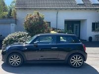 Usado Mini ONE 102 HP (75 kW) 2021 Preto Citadino