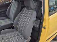 Gebraucht VW Fox 55 PS (40 kW) 2005 Gelb Kleinwagen