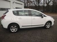 Gebraucht Peugeot 3008 Active 120 PS (88 kW) 2015 Weiß Van / Kleinbus