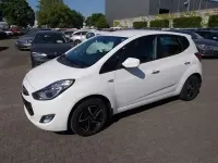 Gebraucht Hyundai ix20 90 PS (66 kW) 2014 Weiß Kleinwagen