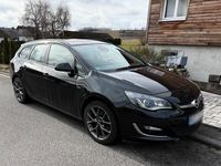 Gebraucht Opel Astra Sport 165 PS (121 kW) 2013 Schwarz Kombi