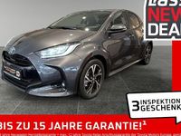 Neu Toyota Yaris Hybrid 116 PS (85 kW) 2025 Grau Limousine