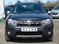 Second-hand Dacia Duster 114 CP (83 kW) 2016 Gri SUV