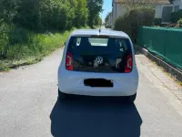 Second-hand VW up! 60 CP (44 kW) 2012 Albastru Hatchback