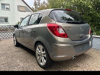 Gebraucht Opel Corsa 84 PS (61 kW) 2012 Braun Kleinwagen