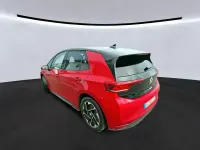 Second-hand VW ID.3 Pro Performance 150 kW (204 CP) 2022 Roșu Hatchback