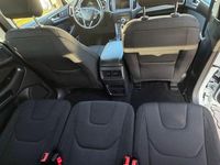 Gebraucht Ford S-MAX Titanium 179 PS (131 kW) 2018 Weiß Van / Kleinbus