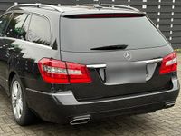 Gebraucht Mercedes E500 387 PS (284 kW) 2010 Schwarz Kombi