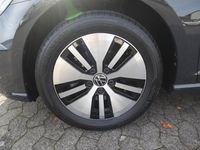 Gebraucht VW e-Golf 100 kW (136 PS) 2020 Kleinwagen