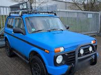 Gebraucht Lada niva 83 PS (61 kW) 2011 Blau SUV