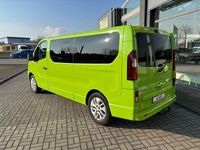 Gebraucht Opel Vivaro 125 PS (91 kW) 2017 Mamba gruen (s) Van / Kleinbus