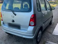 Gebraucht Opel Agila 60 PS (44 kW) 2006 Silber Kleinwagen