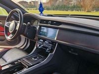 Gebraucht Jaguar XF S 381 PS (280 kW) 2017 Weiß Limousine