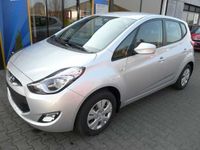 Gebraucht Hyundai ix20 Classic 125 PS (91 kW) 2015 Silber metallic Kleinwagen