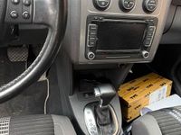 Gebraucht VW Touran 140 PS (102 kW) 2008 Blau Van / Kleinbus