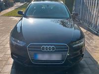 Gebraucht Audi A4 150 PS (110 kW) 2015 Schwarz Kombi