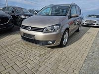 Gebraucht VW Touran Cup 105 PS (77 kW) 2014 Beige Van / Kleinbus