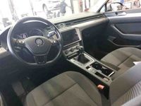 gebraucht VW Passat Variant 2.0 TDI Navi Anhängerkupplung ACC Parktronic Sitz