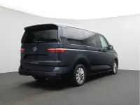 Gebraucht VW Multivan Life 150 PS (110 kW) 2025 Blau Van / Kleinbus