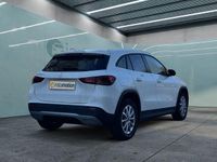 Gebraucht Mercedes GLA250 Style 160 PS (117 kW) 2022 Weiß SUV
