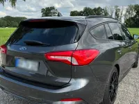 Gebraucht Ford Focus ST-Line 150 PS (110 kW) 2018 Grau Kombi