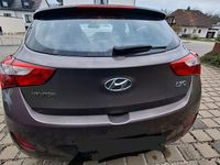 Gebraucht Hyundai i30 99 PS (72 kW) 2014 Braun Kombi