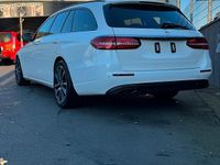 Gebraucht Mercedes E350 Avantgarde 258 PS (189 kW) 2017 Weiß Kombi
