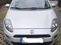 Gebraucht Fiat Punto 73 PS (53 kW) 2012 Grau Kleinwagen
