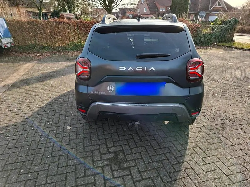Brugt Dacia Duster 150 HK (110 kW) 2023 Grå SUV