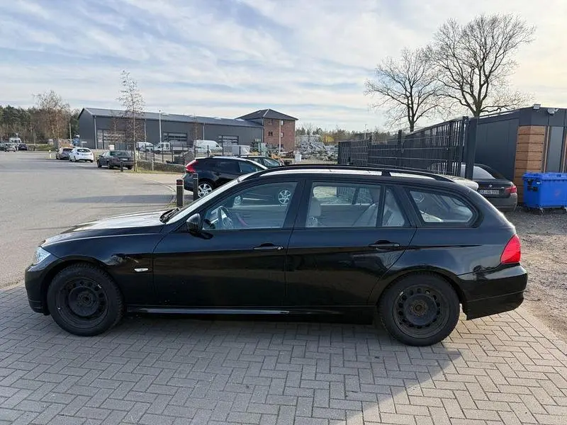 Brugt BMW 320 170 HK (125 kW) 2008 Sort Stationcar
