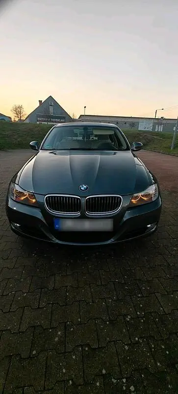 Używany BMW 325 218 KM (160 kW) 2008 Szary Sedan/Limuzyna