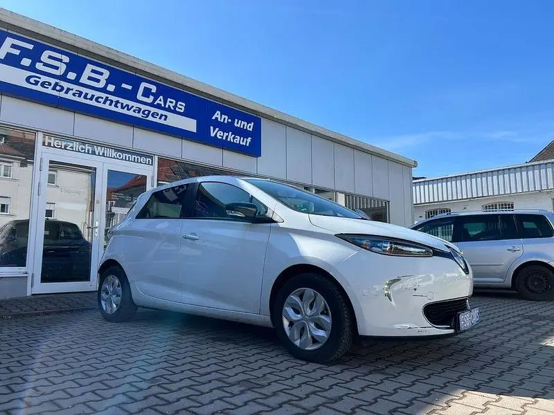 Gebraucht Renault Zoe Life 42 kW (58 PS) 2016 Weiß Kleinwagen