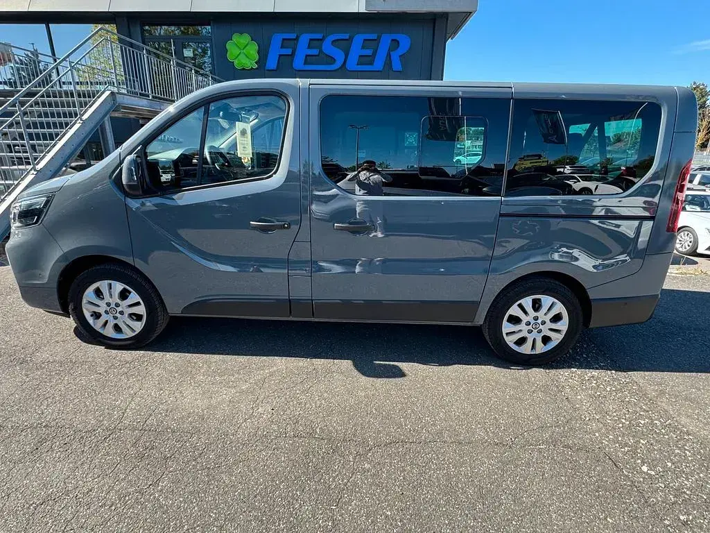 Second-hand Nissan Primastar Tekna 170 CP (125 kW) 2024 Gri Monovolum