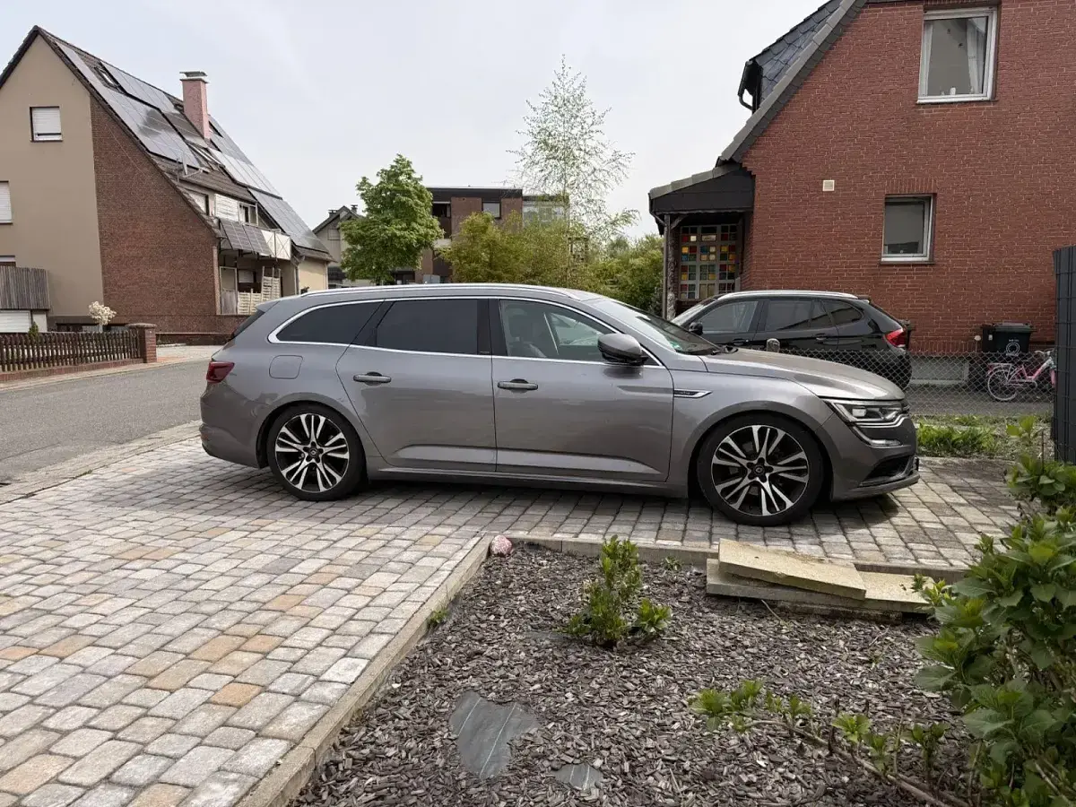 Brugt Renault Talisman Initiale Paris 200 HK (147 kW) 2016 Grå Stationcar