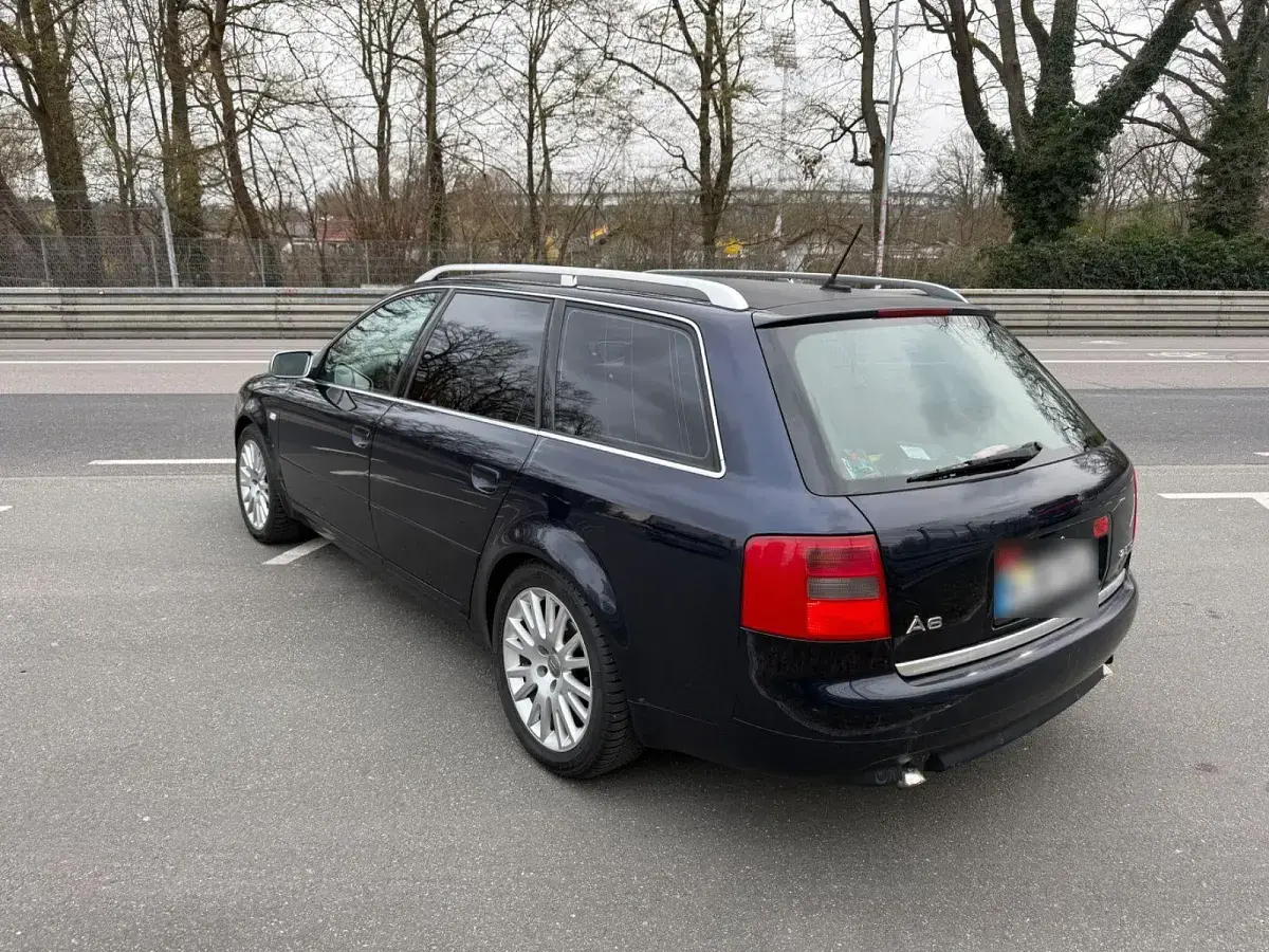 Brugt Audi A6 179 HK (131 kW) 2004 Blå Stationcar
