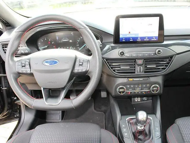 Usata Ford Focus ST-Line 125 CV (91 kW) 2021 Nero Station wagon