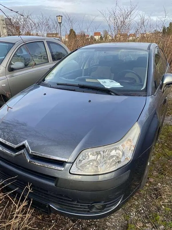Brugt Citroën C4 Style 88 HK (64 kW) 2007 Grå Sedan