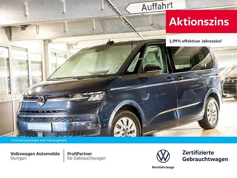 Begagnad VW Multivan Life 150 HK (110 kW) 2025 Blå Minibuss