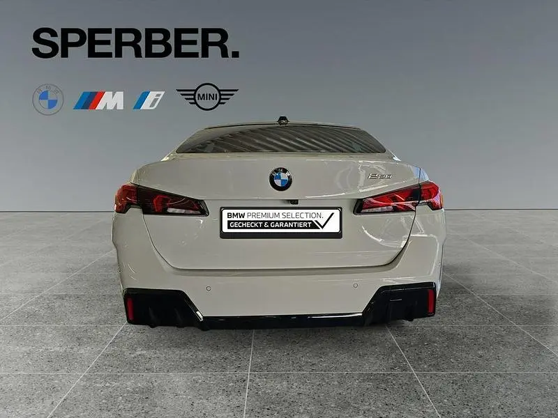 Używany BMW 220 Performance 156 KM (114 kW) 2025 Biały Coupe