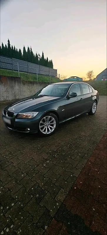 Używany BMW 325 218 KM (160 kW) 2008 Szary Sedan/Limuzyna