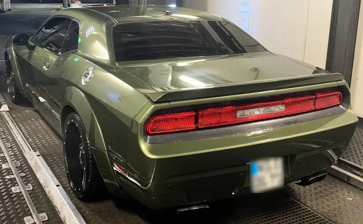 Käytetty Dodge Challenger 381 HP (280 kW) 2012 Vihreä Coupe - kaksiovinen