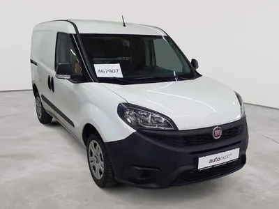 Käytetty Fiat Doblò Basis 101 HP (74 kW) 2022 Valkoinen Tila-auto