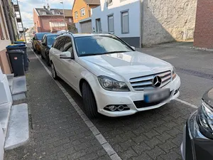 Second-hand Mercedes C200