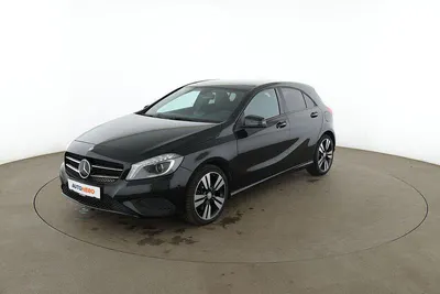 Gebraucht Mercedes A250 Urban 211 PS (155 kW) 2015 Schwarz Limousine